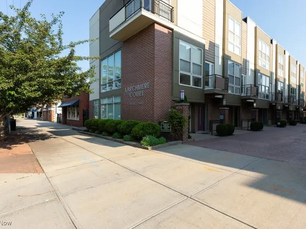 12581 Larchmere Blvd #1, Cleveland, OH 44120