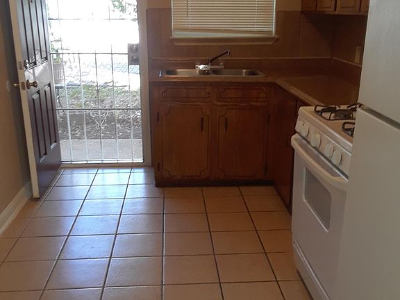 5th image of 1603 Duncan Ave #1603