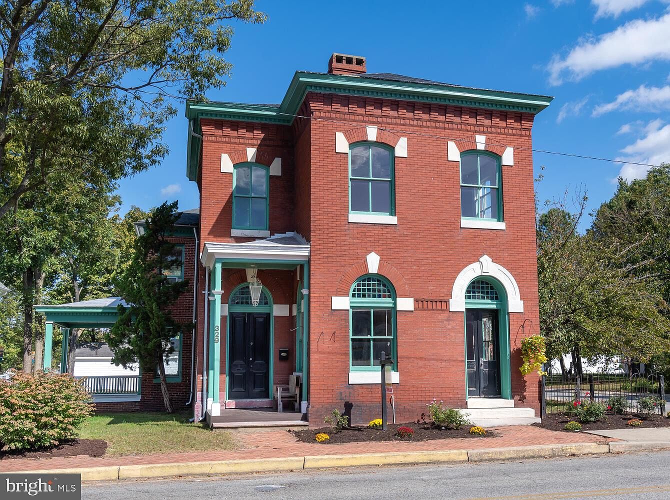 329 Market St, Denton, MD 21629 | Zillow