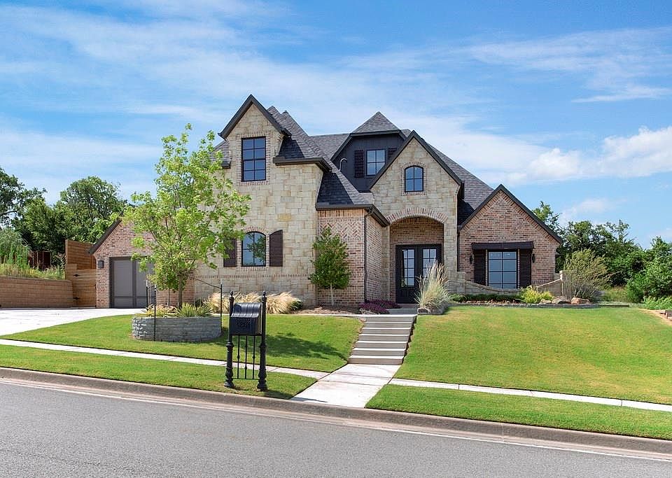 1st image of 4212 Las Colinas Ln