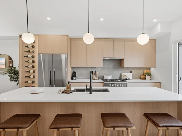4732 60b St #50, Delta, BC V4K 3K8