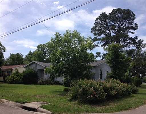 2nd image of 2059 South Dr