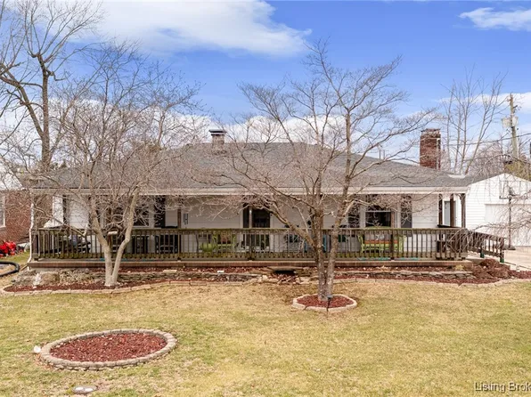 1685 Roselawn Avenue, New Albany, IN 47150