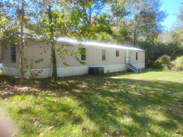 424 Rhodes Rd, Greenville, AL 36037