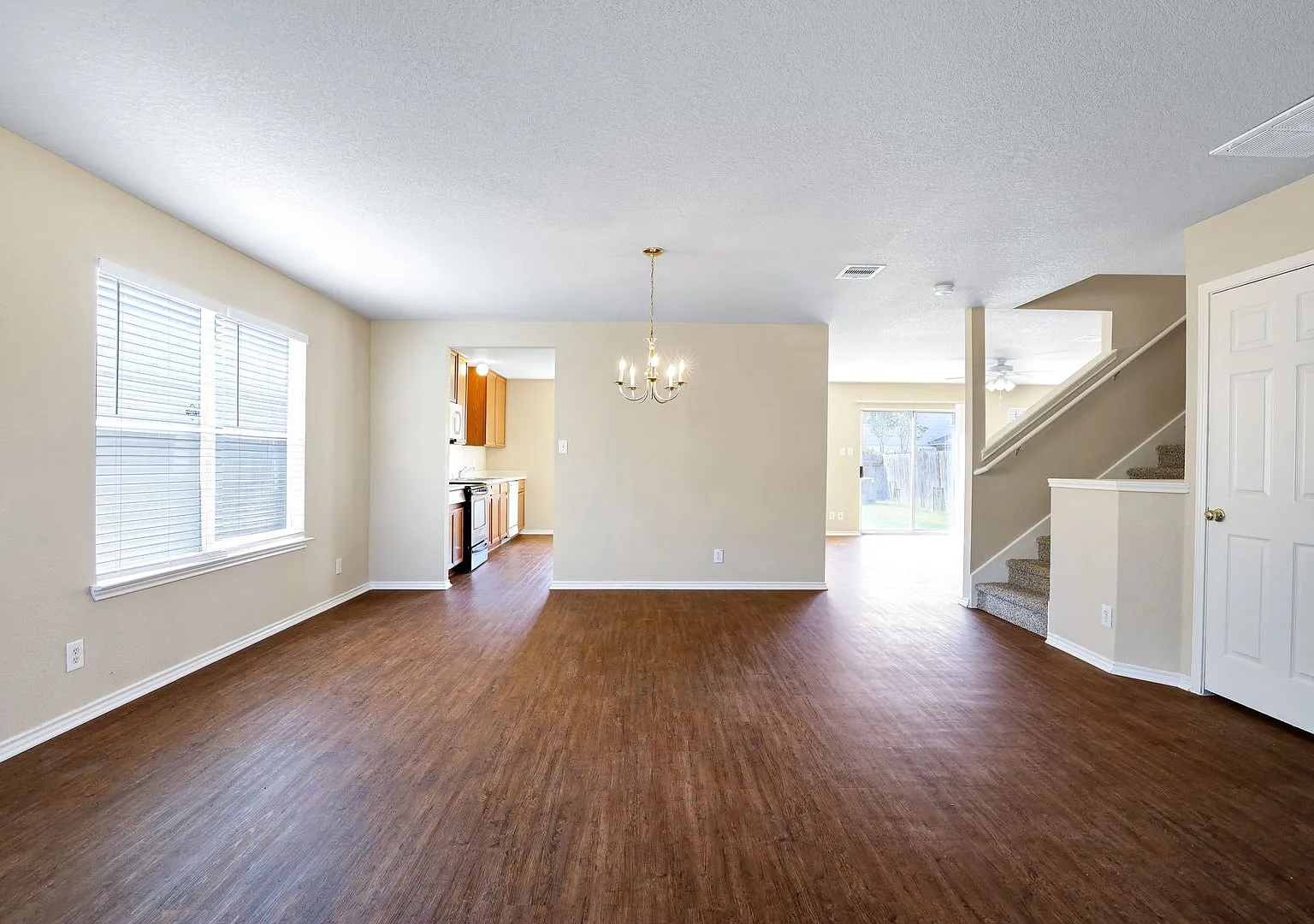 Spacious 4-Bedroom Home with Modern Upgrades and Multiple Living Areas — Photo 4