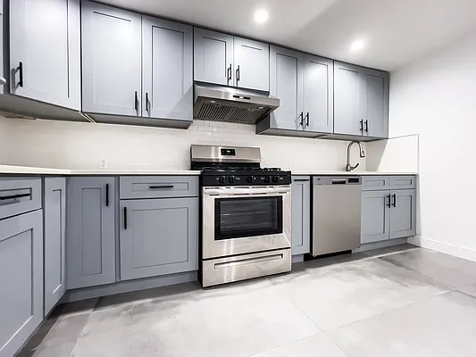 Rented by Highline Residential | media 4