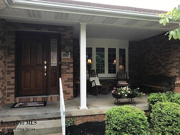 3rd image of 1863 Northshire Dr