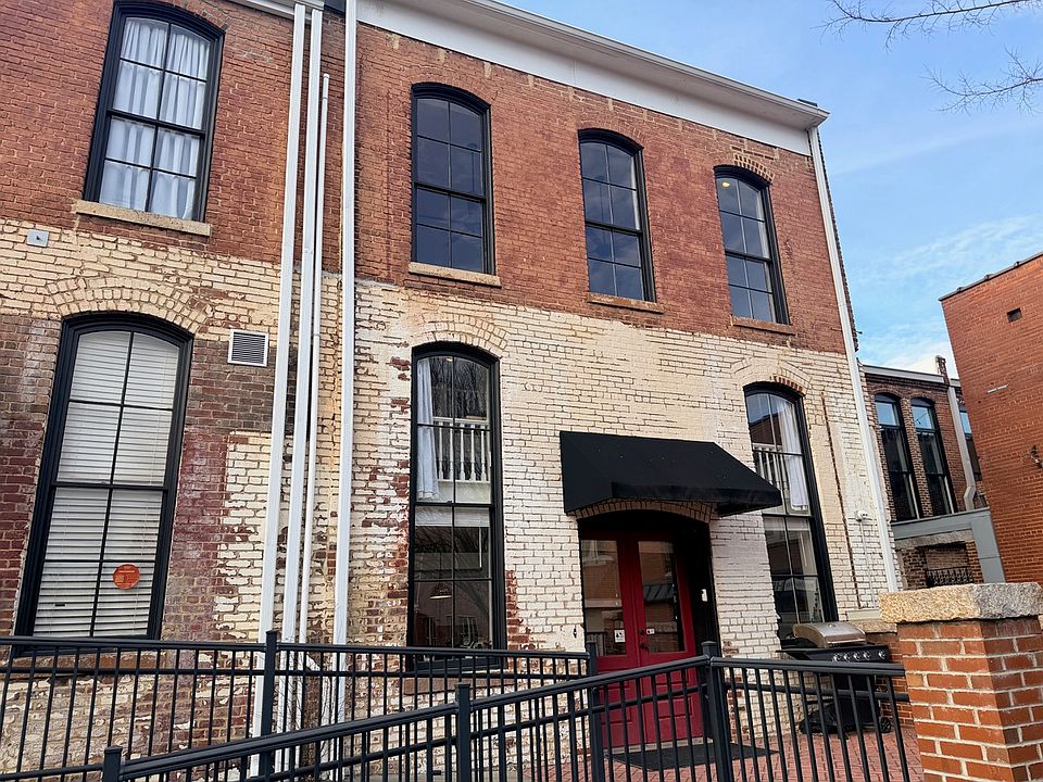 1st image of 113 N Main St #F1
