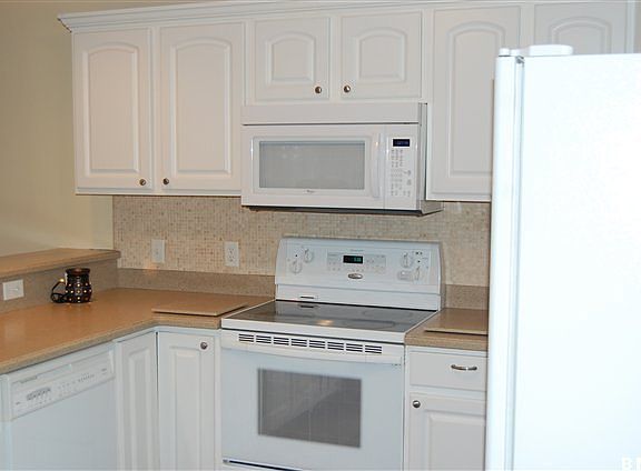 3rd image of 5 Star Magnolia Court