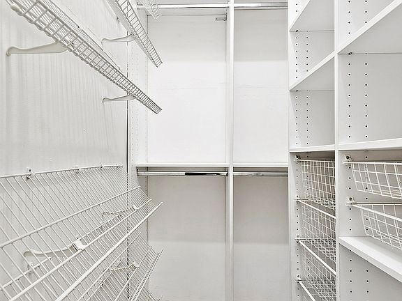 5th image of 350 W 56th St #1AA