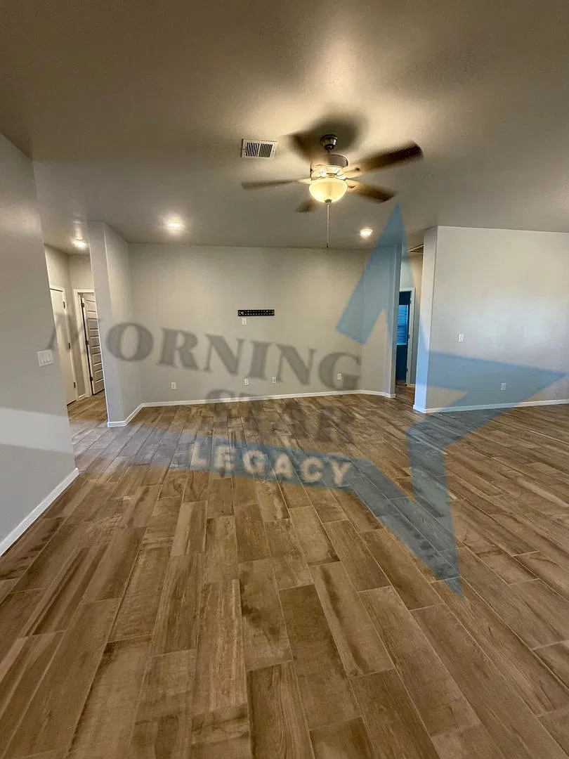 Beautiful 3 Bedroom, 3 Bathroom in Metro! — Photo 4