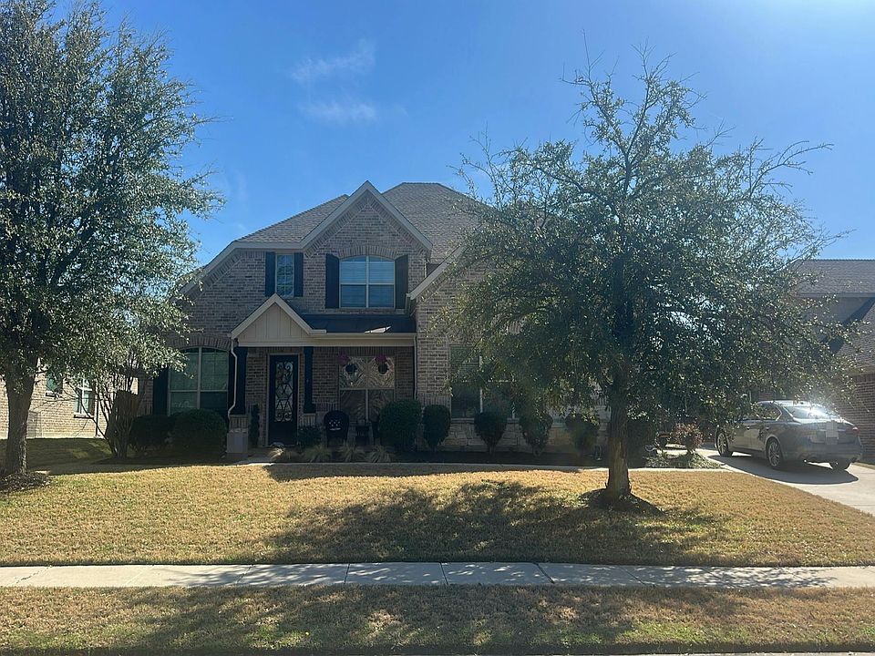 1st image of 400 Dianna Dr