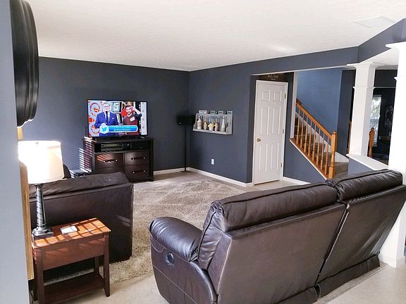 2nd image of 232 Indian Lake Dr