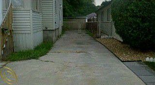 2nd image of 14976 Sumner