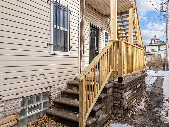4th image of 7406 Oakland Ave APT 2