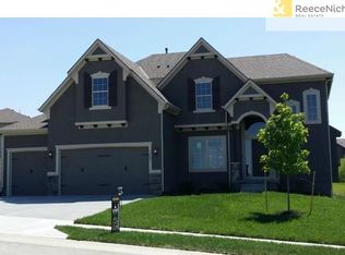 1209 Becket Ct, Raymore, MO 64083