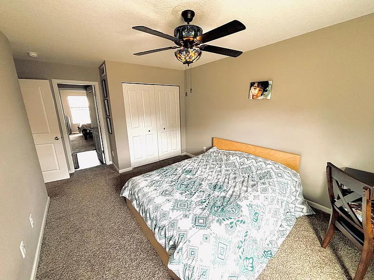 1533 Linwood Cir — Photo 31
