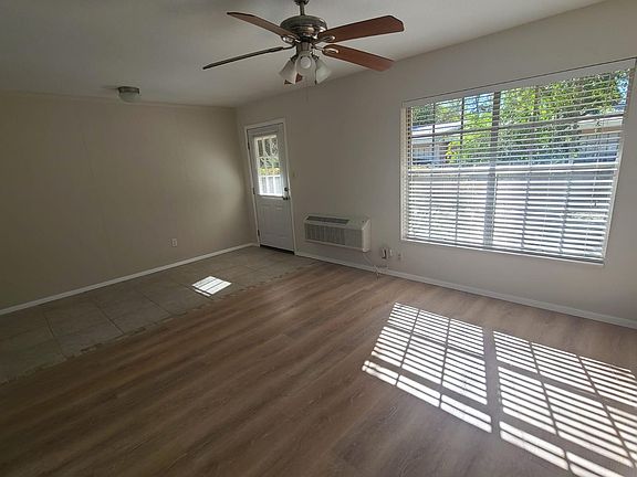 2nd image of 106 Alder Ave #2