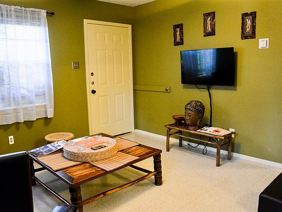 4th image of 1220 Wyoming St APT 102
