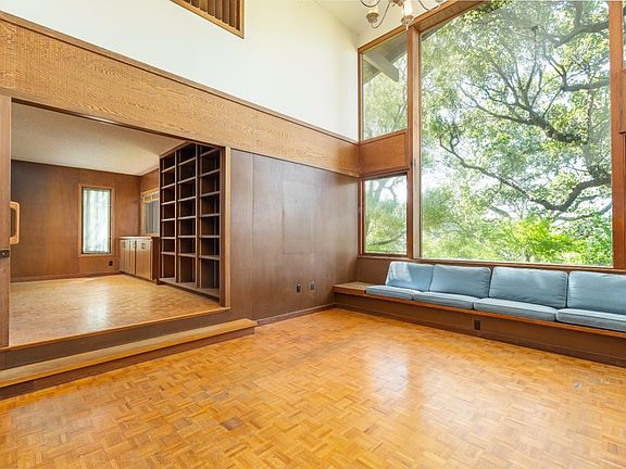 5th image of 168 San Carlos Avenue #A