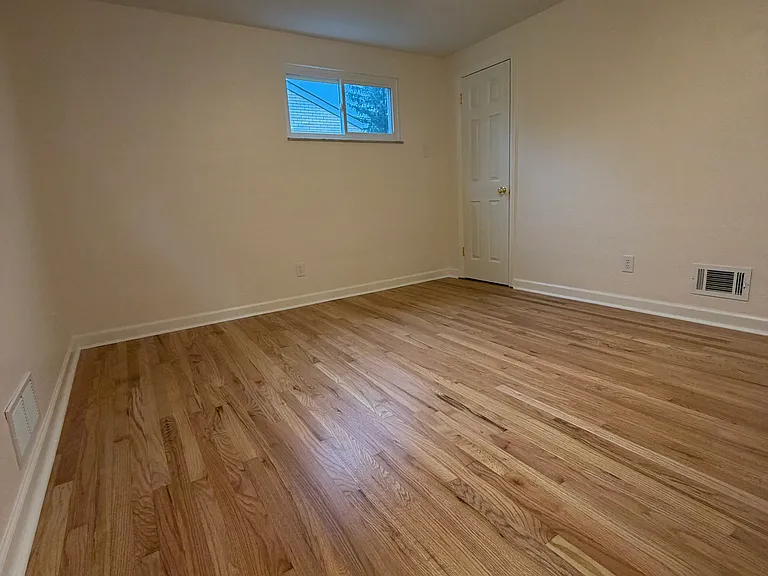 1744 Creedmoor Ave — Photo 6