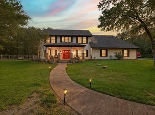 1700 Adams Ln, Azle, TX 76020