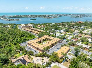 12760 Indian Rocks Rd APT 410, Largo, FL 33774
