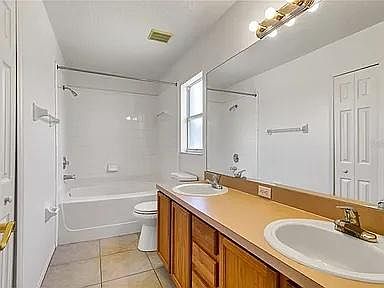 4th image of 2519 Hickory Oak Blvd