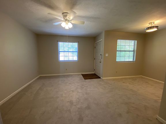 2nd image of 2081 Sandcastle Dr #C