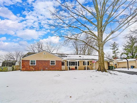 2nd image of 68 Coachman Dr