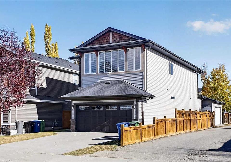 1st image of 6 W Auburn Shores Way SE