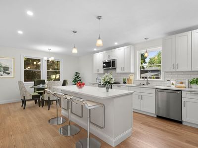 15 High Street Pl, Weymouth, MA, 02189