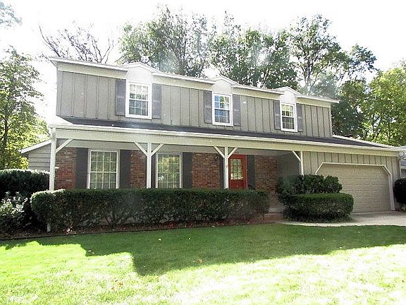 2nd image of 443 Lourdes Ln
