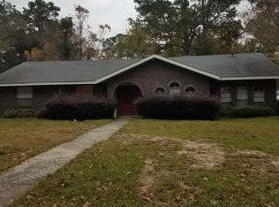 2605 Sunset Dr, Hattiesburg, MS 39402