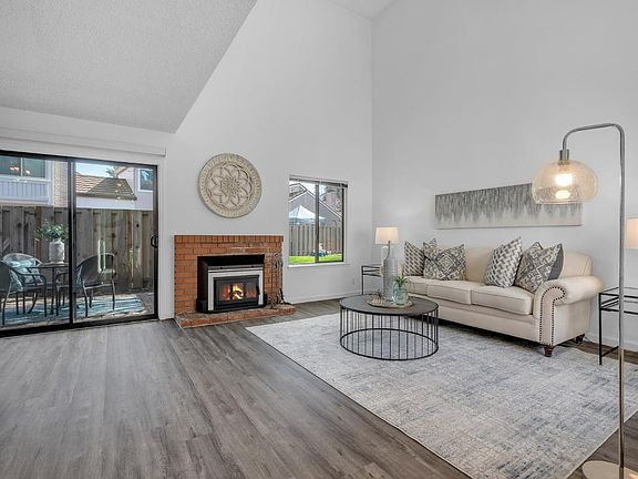 3rd image of 2536 Hawkington Ct