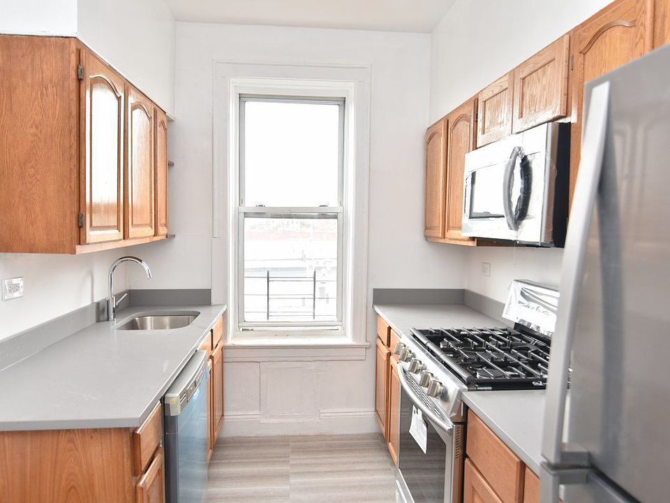 1st image of 2351 38th St APT D1