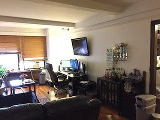 Sold by Tri Boro Terrace Realty | media 24