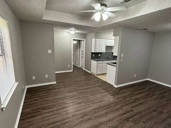 404 Jordan Ln., 404 Jordan Ln APT A, Arlington, TX 76012