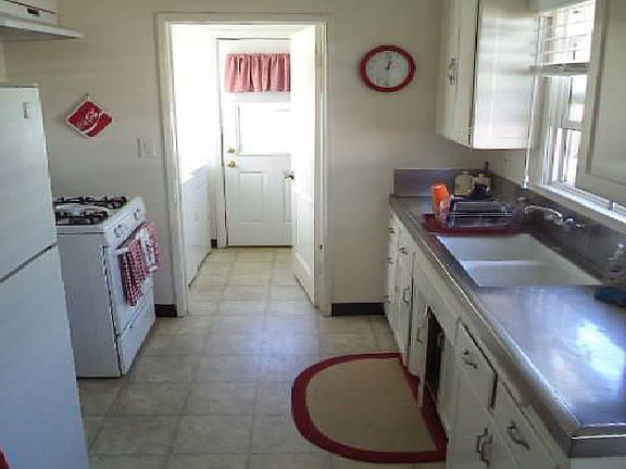 5th image of 5639 Coldbrook Ave