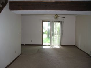 12821 W 92nd Pl, Lenexa, KS 66215