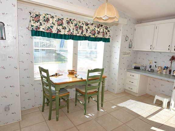 5th image of 5275 Wellfleet Dr W
