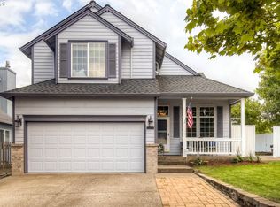 810 Willamina Ave, Forest Grove, OR 97116