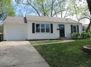 7733 Newton St, Overland Park, KS 66204