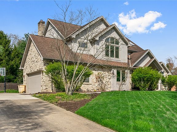 2nd image of 106 Bel Aire Dr