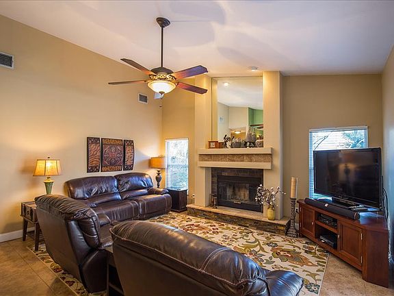 3rd image of 2901 Aston Ave