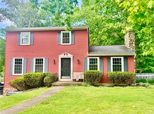 7 Overbrook Dr, Apalachin, NY 13732