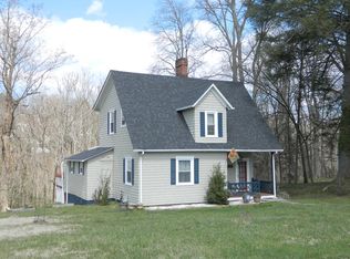 329 North St, Marion, VA 24354