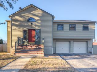 100 Bark St, Toms River, NJ 08753