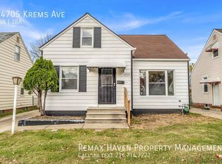 14705 Krems Ave, Maple Heights, OH 44137