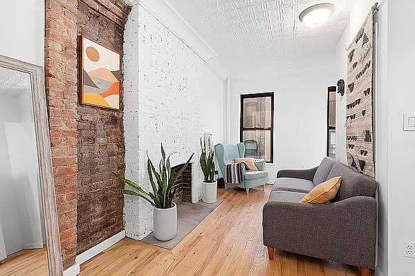 1st image of 148 Sullivan St APT 8